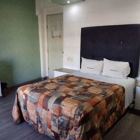 Hotel Metropolitan Guadalajara Bagian luar foto