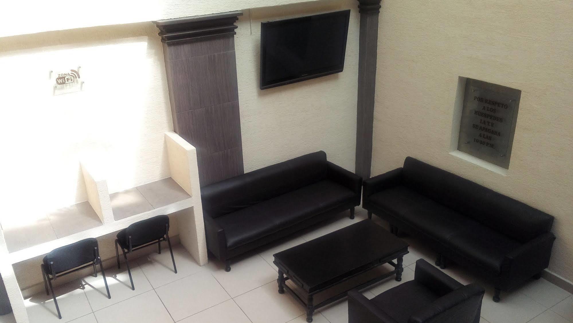 Hotel Metropolitan Guadalajara Bagian luar foto